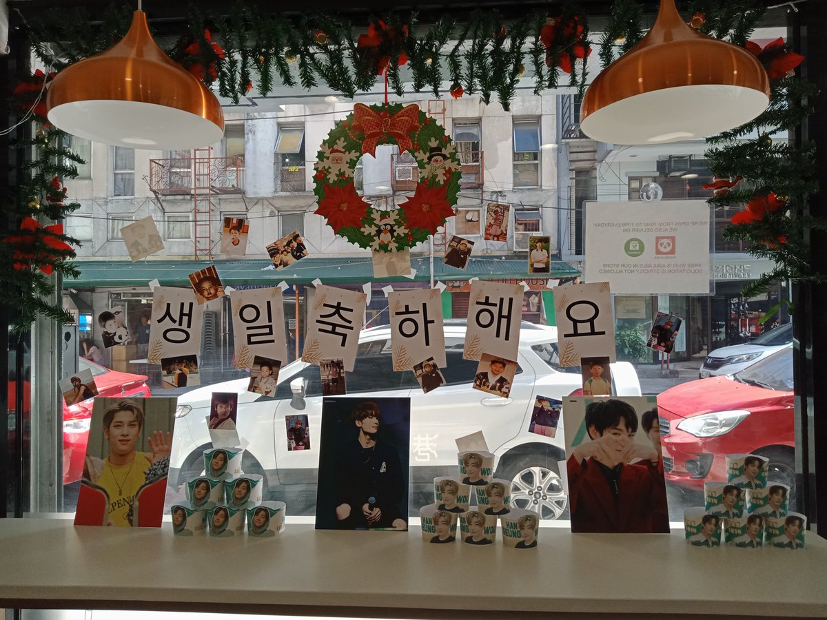 ka_RThan_Shop's tweet image. #GetCharmed Indeed.
From @alicenoneitland 😍

A thread (?) 🙈✌️

Anyway, thanks to the admins for making this event.