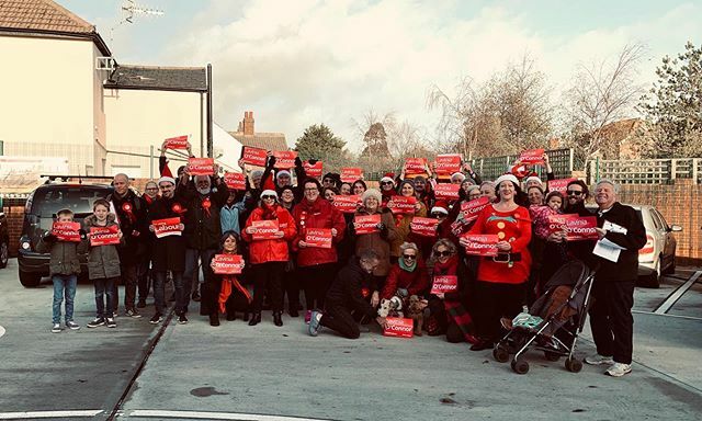 Helping our Labour sister Lavinia O’Connor this am, in her attempt to turn East Worthing and Shoreham RED! ✊🏼🌹 #timeforrealchange #EWAS #eastworthingandshoreham #laviniaoconnor #votelabour #jc4pm ift.tt/3423hni