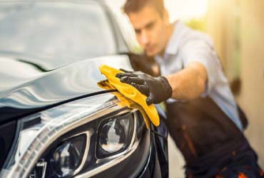 moneysaverca's tweet photo. 🚨 Deal Alert 🚨 Get 5 FREE car washes at Valet Car Wash when you purchase any oil change. Download your coupon now! https://t.co/HWzk7HvVMW https://t.co/MSvrm5c2vm