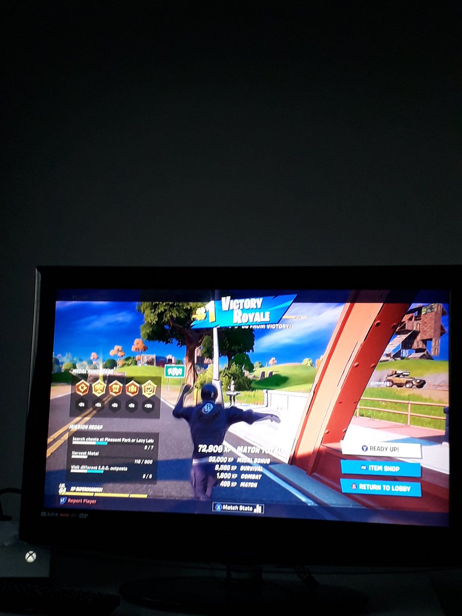 LillyBrindley's tweet photo. First game in a week https://t.co/Etmt1sOBuw
