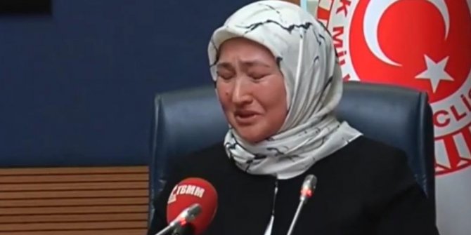 Doğu Türkistan'da yaşadığı zulmü gözyaşlarıyla anlattı 

http://www.haberiniz.com.tr/dunya/dogu-turkistanda-yasadigi-zulmu-gozyaslariyla-anlatti-462791h.html …

@DoguTurkistan @DoguTurkistanTR @UygurHaber @UygurTurkleri @UygurTurklugu #Kazakistan #Gülbahar #Celilova #Çin #mezalim