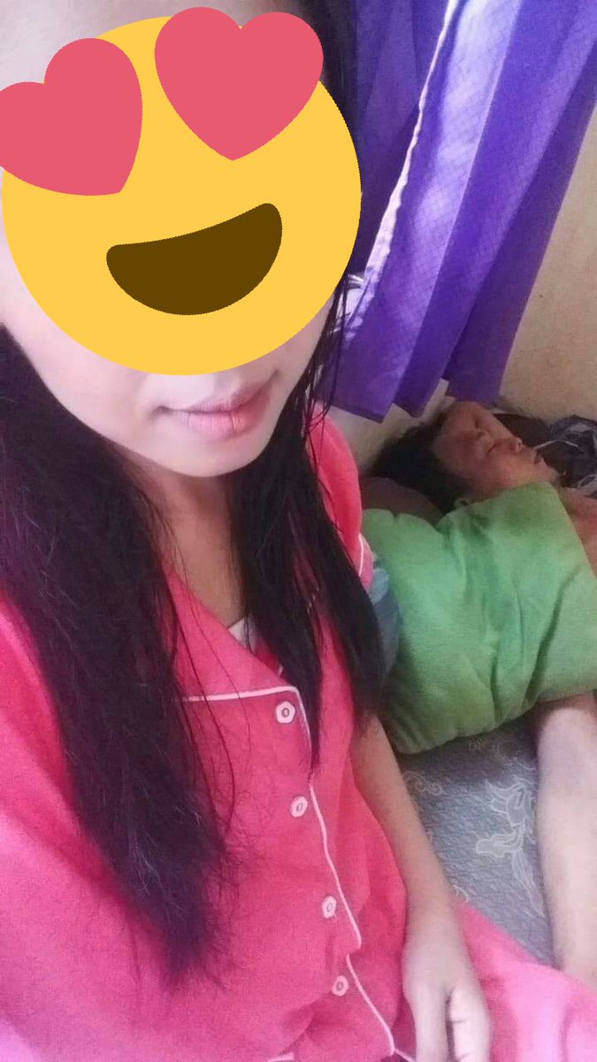 Listy84877985's tweet photo. Yah. . .baru 5 menit di jepit sudah terkapar tuh kontol suami https://t.co/v8aon3PwRJ