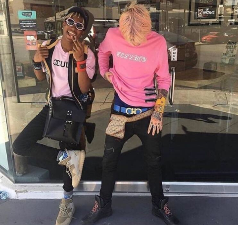 doubtingme's tweet photo. @THESLUMPGOD :( https://t.co/xSDH5VLLzb