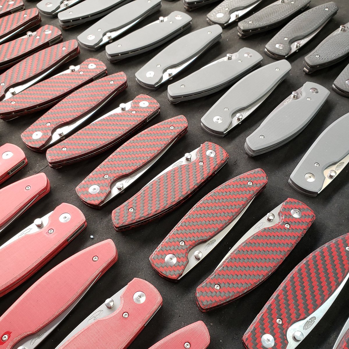 threeriversmfg's tweet photo. Check https://t.co/QaCPgoBKO8 website for details on release date for Atoms. #knives #AtomicDecember #MadeInUSA https://t.co/00K7oB4DRf