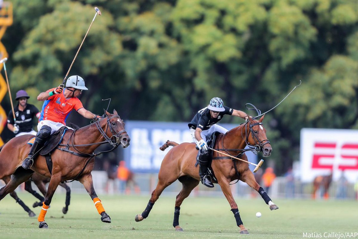 #Palermo2019

Final del partido: Ellerstina 11 (Facundo P.), Las Monjitas 10 (G. Caset de penal).

¡Ellerstina Johor es finalista y jugará ante La Dolfina Sancor Seguros el esperado partido decisivo!

Foto: <a href="/MatCallejo/">Matias Callejo</a>
 
#SomosPolo
