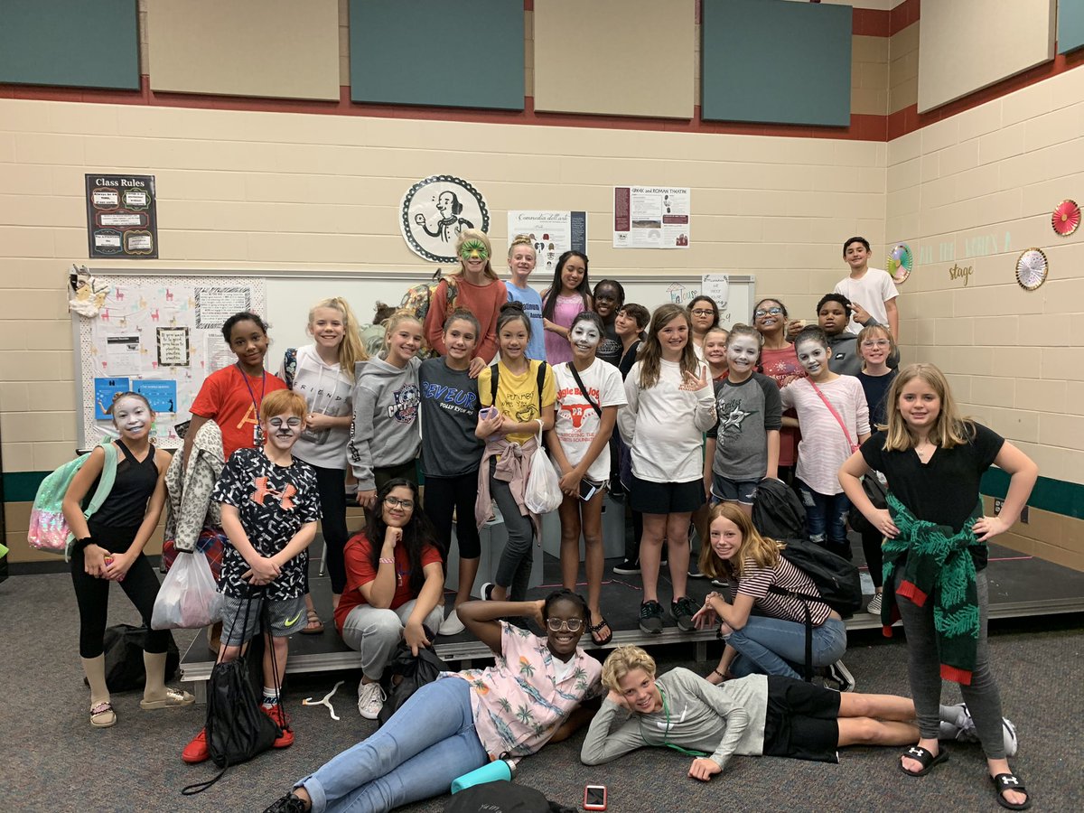 PRMS_Playhouse's tweet photo. And that’s a wrap! What a great run of our Winter play. https://t.co/0QV79EQC3R