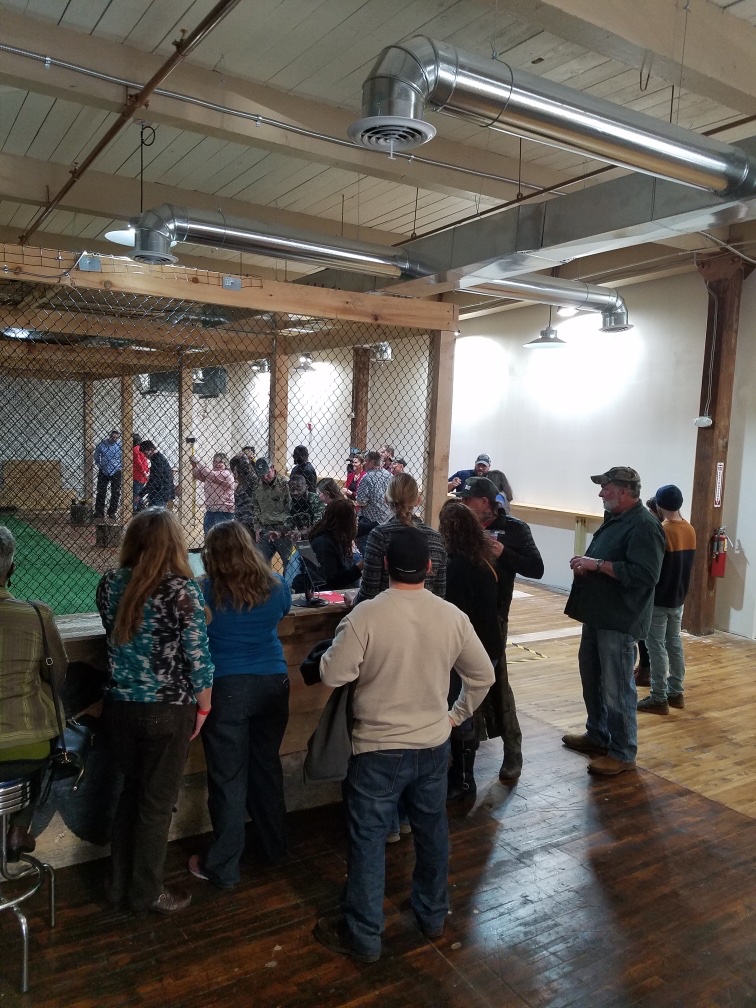 ThrowHouse1's tweet photo. @HoffordMill #Throwhouse #axethrowing #philadelphia #quakertown #weissport #hoffordmill #grandopening #thirdlocation #mobileaxethrowing
#throwonthego #watl https://t.co/OpPNnFNreq