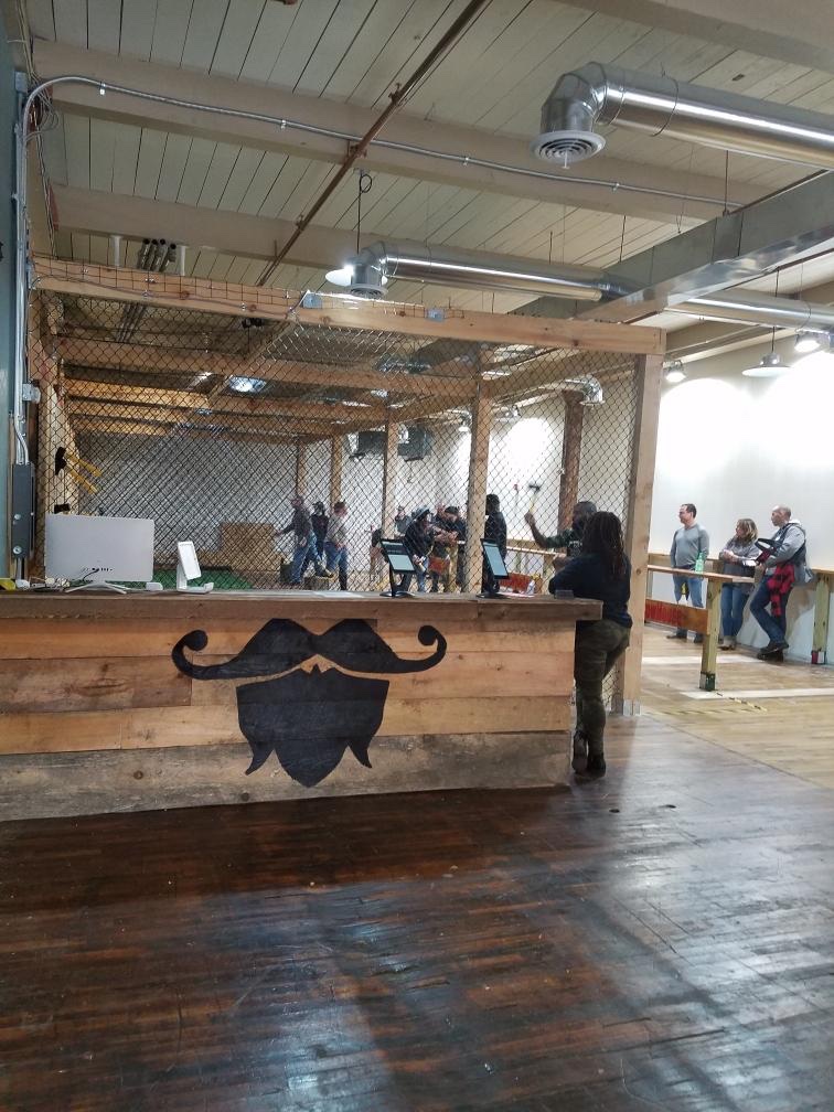 ThrowHouse1's tweet photo. @HoffordMill #Throwhouse #axethrowing #philadelphia #quakertown #weissport #hoffordmill #grandopening #thirdlocation #mobileaxethrowing
#throwonthego #watl https://t.co/OpPNnFNreq