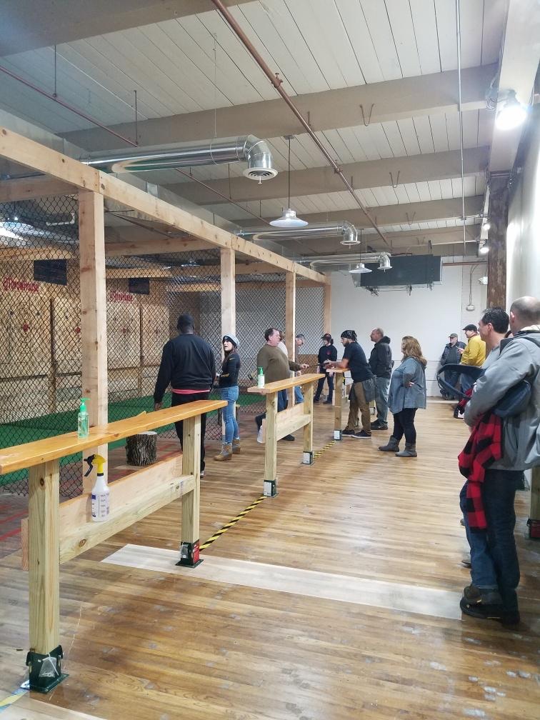 ThrowHouse1's tweet photo. @HoffordMill #Throwhouse #axethrowing #philadelphia #quakertown #weissport #hoffordmill #grandopening #thirdlocation #mobileaxethrowing
#throwonthego #watl https://t.co/OpPNnFNreq