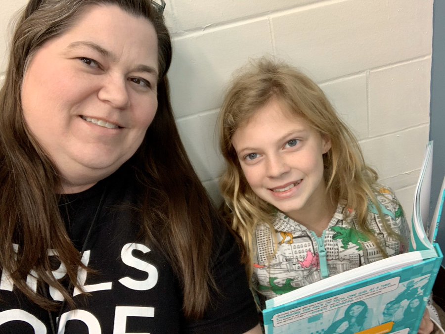 aprilpc's tweet photo. @GirlsWhoCode Clubs help girls achieve their dreams & change the world. You can start a GirlsWhoCode Club for free, https://t.co/mvkcV64hOj. Together, we can prepare our girls for the future. Get involved! #GirlsCode 3 days until #ScratchEdBham #ScratchEdMeetup #CSEdWeek https://t.co/jcKzsGEuIB