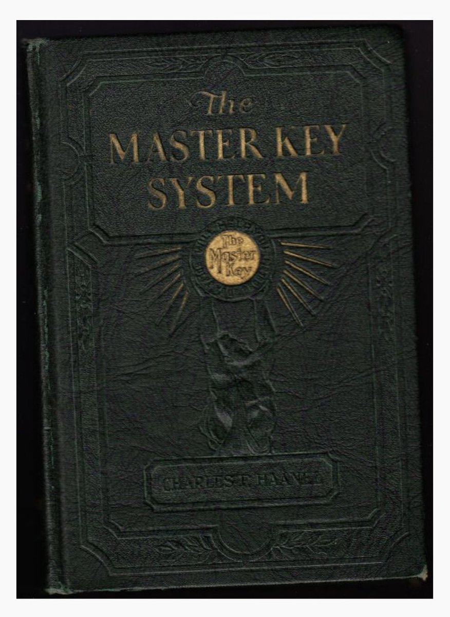 DollyLloydUK's tweet photo. The book 📖 that immensely, influenced my life. Since 2008 The Master Key System holds a special part in my heart 💓. All of Charles Haanel books are life changing... #book #inspirational #love #knowledge #Knowledgeispower #charleshaanel #themasterkeysystem https://t.co/qUFrOv46kE