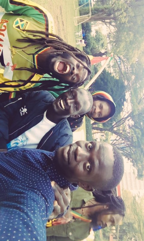 opoyaj35's tweet photo. Mi lov aal addi clean heart people dem donga rasta people dem.

A Ghetto president deh pan iit

His Excellency Bucha Man deh pan iit. https://t.co/9A1WkyuDLQ