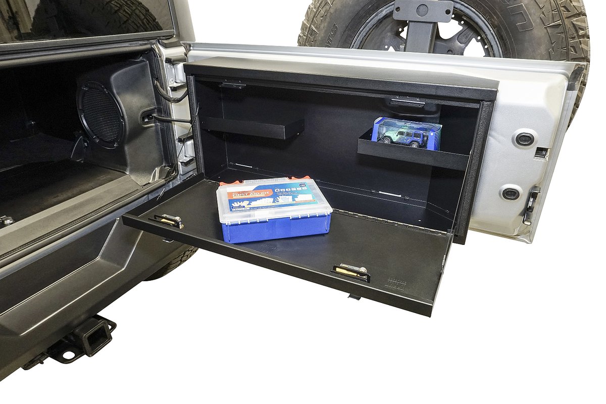 TuffyProducts's tweet photo. Feel secure when you leave valuables in your Jeep. Keep gear out of sight and locked in a Tuffy Tailgate Lockbox. It mounts on the inside of the tailgate with a fold down door and shelves.
https://t.co/sxy57p4bXQ
#tuffysecure #JeepJK #lockitup https://t.co/UsLxHn2ArI