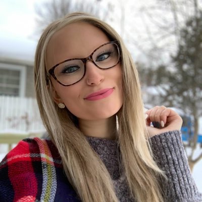 LexeeBorgeson's tweet photo. #NewProfilePic https://t.co/IIWn4h2YQL