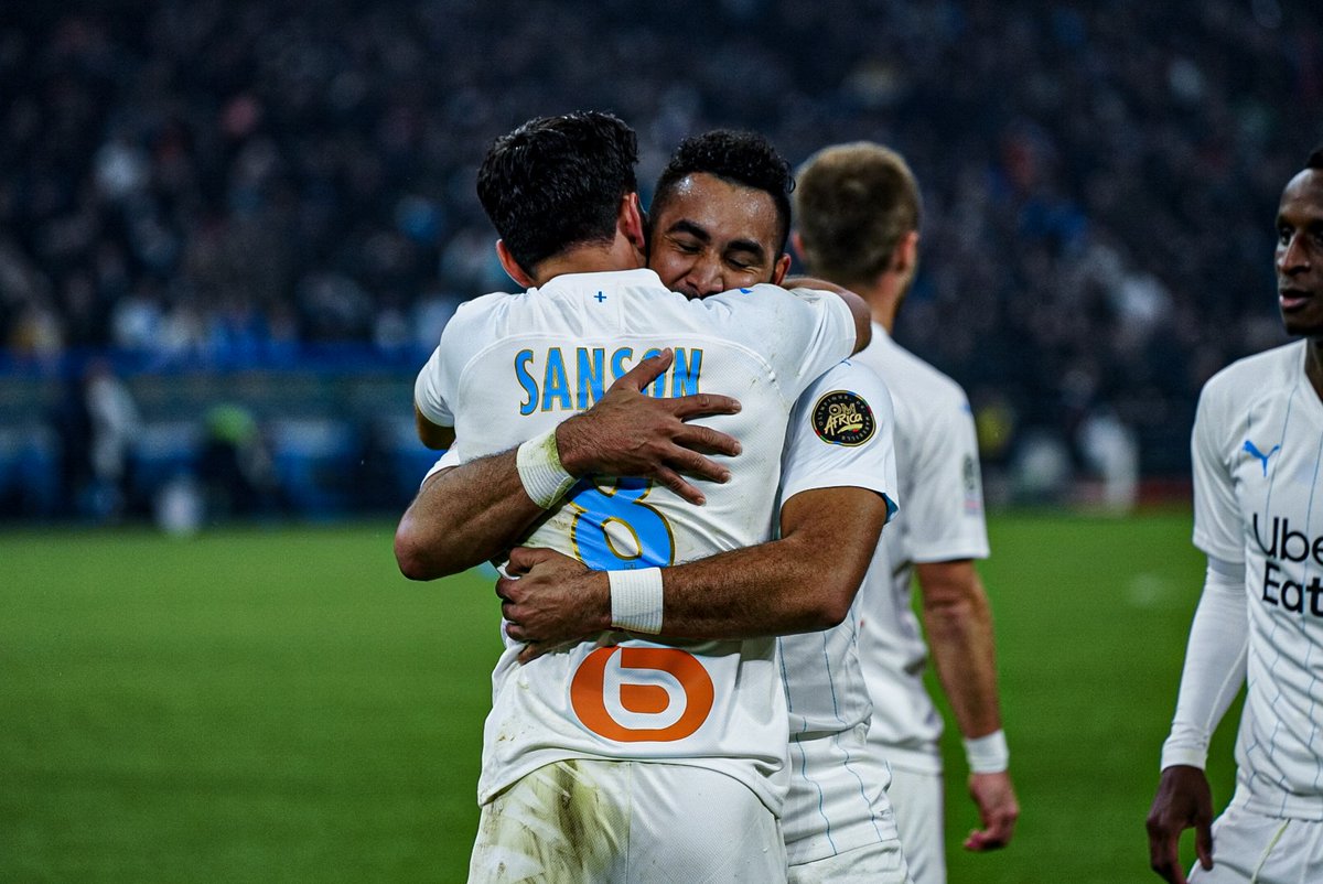 TeamOM_Officiel's tweet photo. 🔹 C'est terminé à l'@OrangeVelodrome !

🤜  V I C T O I R E  D E  L ' O M  🤛

Sixième victoire consécutive des Olympiens, plus que jamais deuxièmes ! 💪

OM 3️⃣-1️⃣ Bordeaux
⚽ @JordanAmavi 48'
⚽ @Morgan_Sanson8 60'
⚽ Nemanja Radonjić 91'

#OMFCGB | #TeamOM 🔵⚪️ https://t.co/xN2FdULu1O