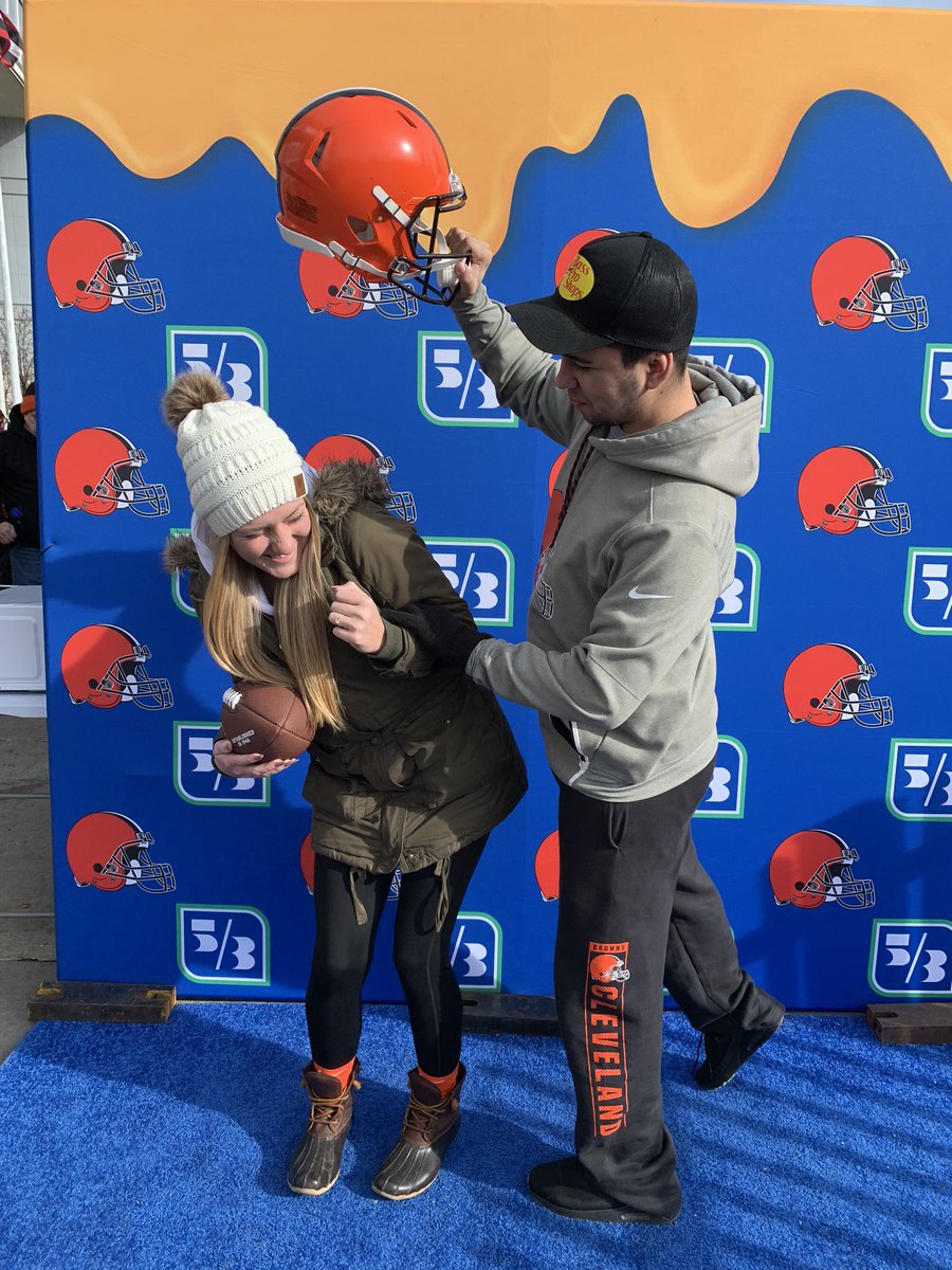 #freemyles #53better Go Brownies @Browns @FifthThird @MylesLGarrett