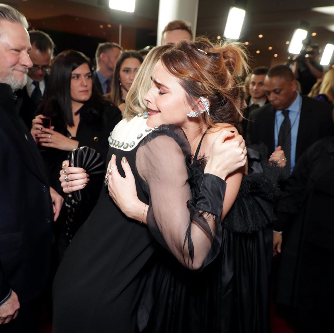 saoirse ronan and emma watson hugging to bless your timeline
