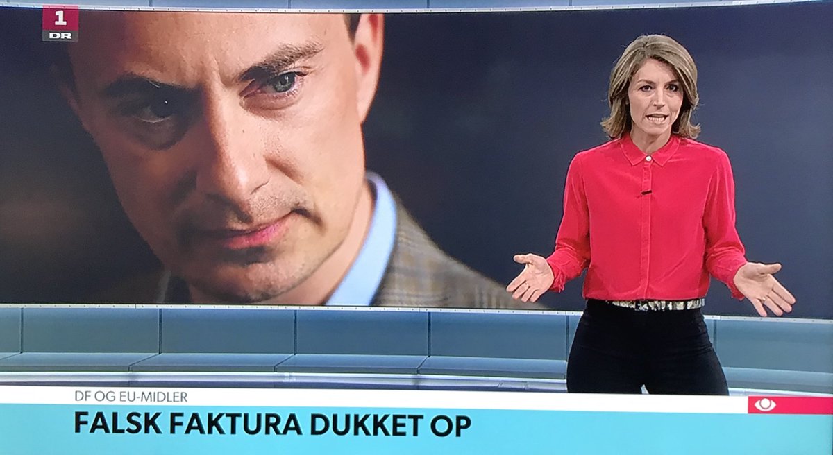 DennisFOA's tweet photo. Det her må være definitionen på begrebet “lokummet brænder”. #dkpol https://t.co/81JbCuKFDt