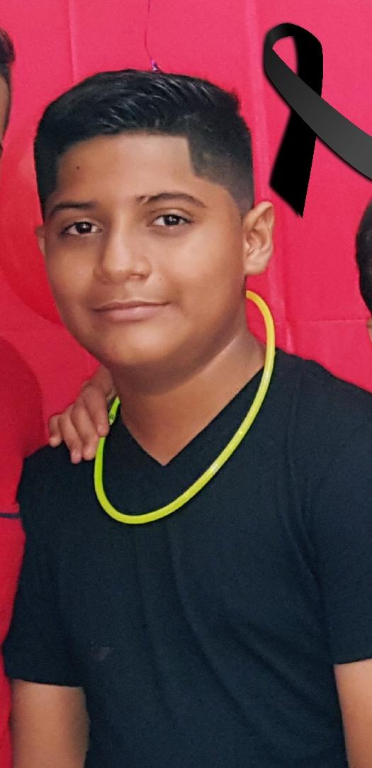 ClaroHable's tweet image. Una muerte más se registra a causa del #Dengue se trata del joven Levy Varela Monge donde fue trasladado de Roatán hacia SPS y este perdiendo la vida en tierra firme.