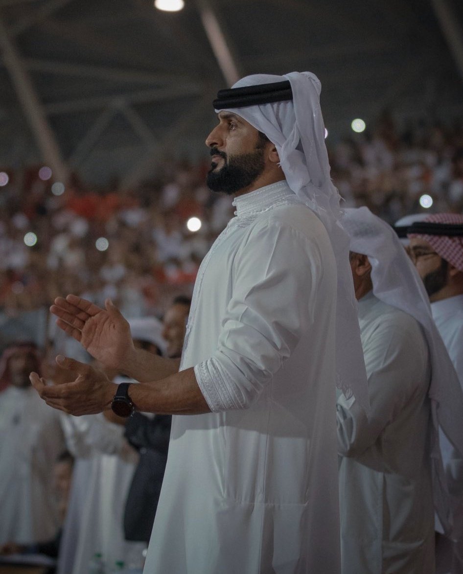 hsooony271's tweet image. قالها بوحمد عام الذهب ..
ومال الزعامه غير شعب الزعامه ⁦🇧🇭⁩
#البحرين_السعوديه