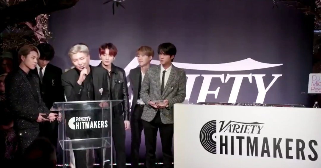 ximenarosa_b's tweet photo. @BTS_twt MONNIE LO HICISTE TODO TAN BIEN COMO EL LIDER QUE ERES TE AMAMOS!! #NAMJOON @BTS_twt #BTS_Hitmaker
๐๐ https://t.co/kdMmZOCKDN