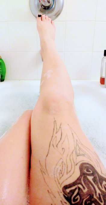 Selling today. If you want to see more DM for prices. https://t.co/vvVFesXmu2