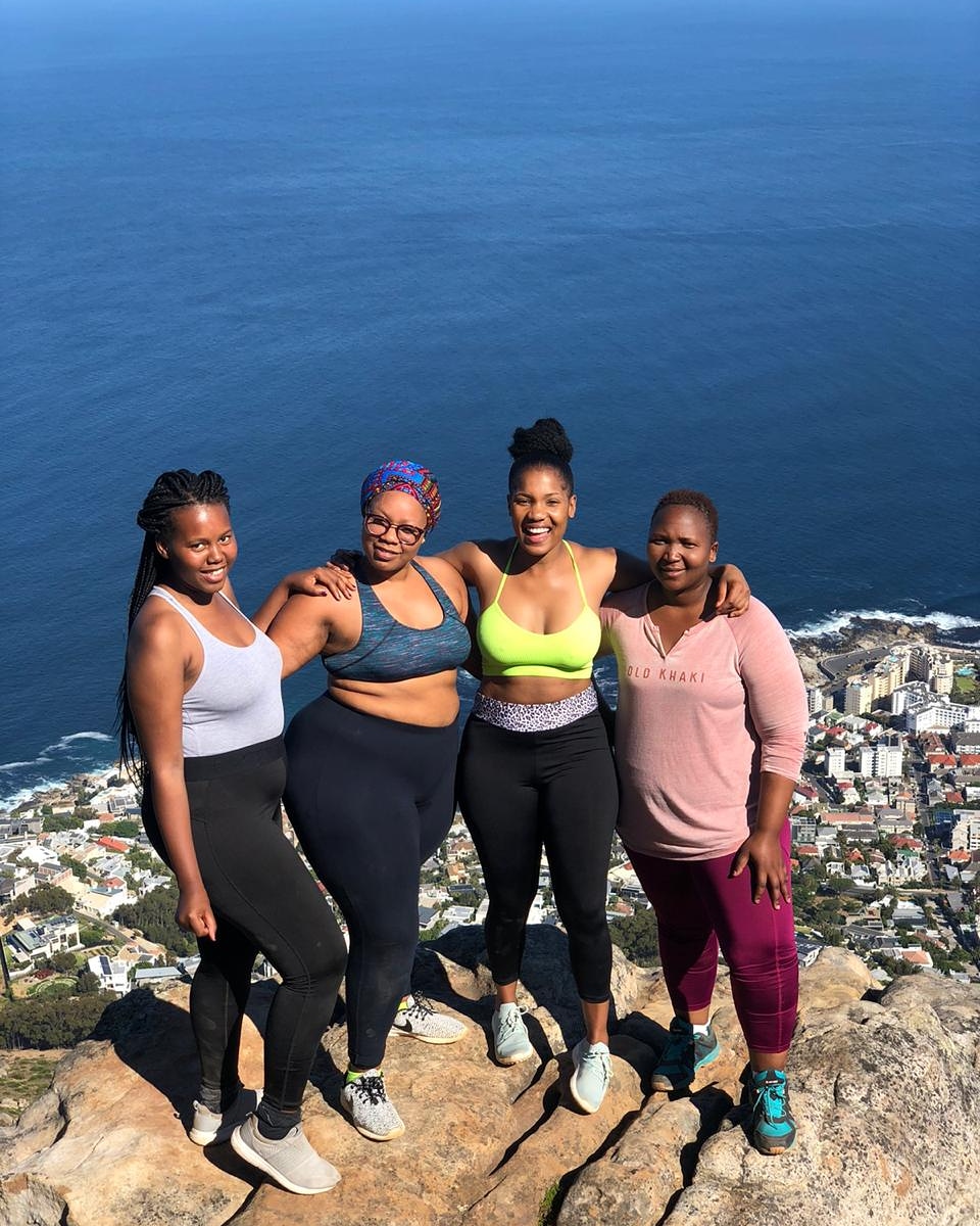 MaMpila_Omhle's tweet photo. If you're ever in Cape Town and you feel like hiking @CPTtwins are definitely the ones to consider.

They're very fun to hike with and they understand that some of us are unfit 😉

You also get very cute and nice looking pictures 👌❤️🙌 https://t.co/c4R0NmXFWK