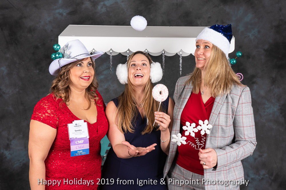 Thank you @IgniteConnect &amp; <a href="/PinpointPics/">Pinpoint National Photography</a> for helping us have snow much fun <a href="/MPIToronto/">MPI Toronto</a> Holiday Dinner. #meetcalgary #keepyoureyeonthesnowball