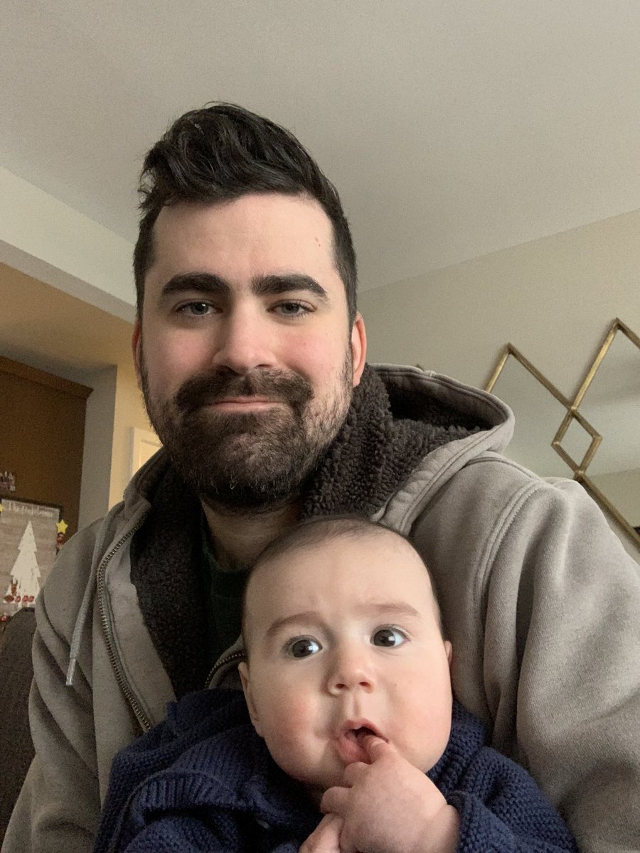 JoelFinkelman's tweet photo. #TouchdownBaby is liking this #Packers start. https://t.co/jnM7qkW2Jm