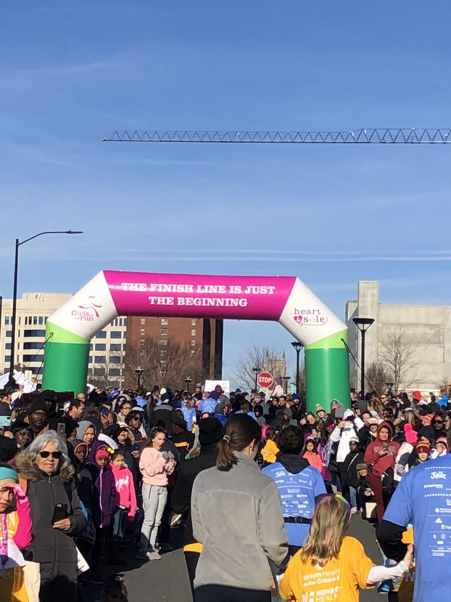 studentofedu's tweet photo. Even though I wasn’t a coach, I try and show up to support my students in my classes and our school in outside activities. #patriotsstem #girlsontherun https://t.co/9o1twbhYT8