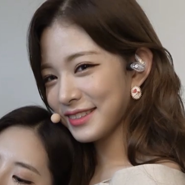 I love chaeyoung