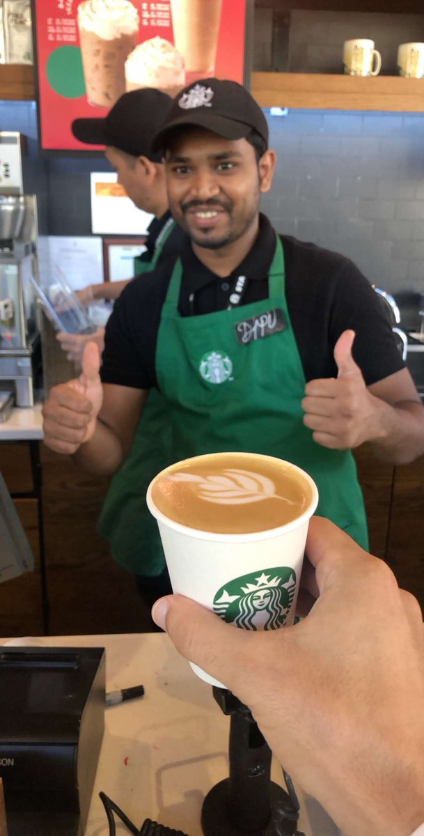 mans_37's tweet photo. @Starbucks Thanks starbucks for this moment👍 https://t.co/tce2KbPbbr