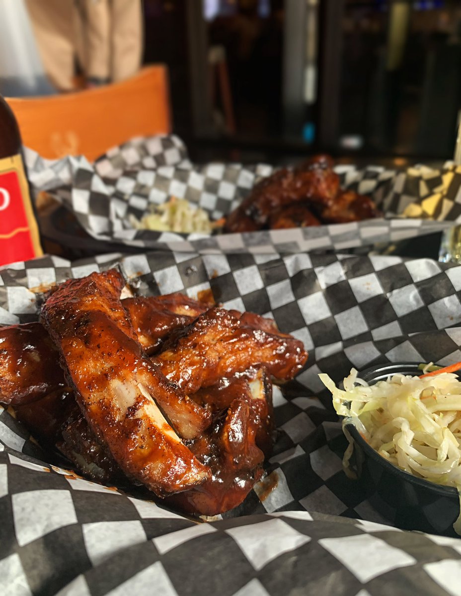 Join us this Thursday for the launch of RIB NIGHT. Dollar ribs and $4.50 mugs of any beer on tap. All day, every Thursday! 🍺🍖
.
.
.
#pinthalifax #pintnation #pintpublichouse #eatdrinkrepeat #sizematters #dollarribs #thursday #ribnight