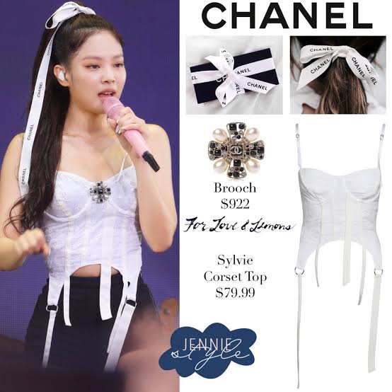 11. Chanel ribbons as hair tiesShe used the ribbons that come tied on Chanel gift boxes and used it on her ponytail and people have been copying it since then.