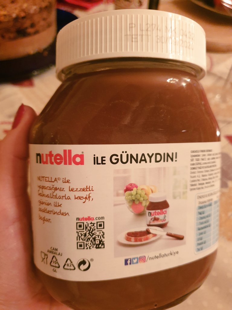 dygCdgn's tweet photo. @matteosalvinimi In Turchia la Nutella a km 0, ancora piú buona!
#nutella con #noccioleturche 
@matteosalvinimi https://t.co/uY5CAFTTLj https://t.co/tPYFNdd0Ey
