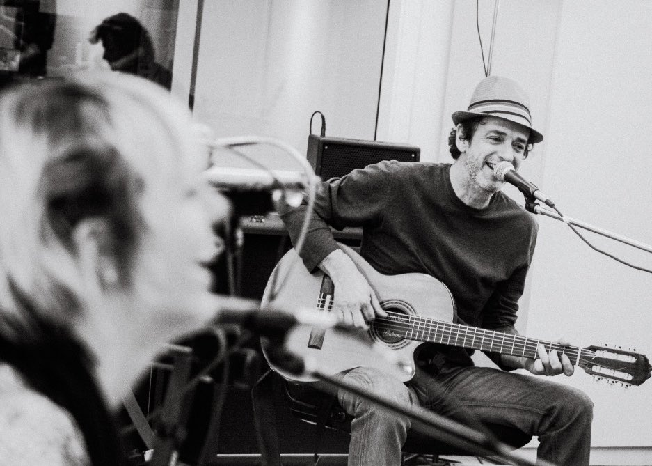 cerati's tweet photo. Ensayos para la gira de presentación de “Fuerza Natural”
Buenos Aires, Argentina
25 de Septiembre de 2009
Foto: Germán Saez https://t.co/S0c6lTaYSt