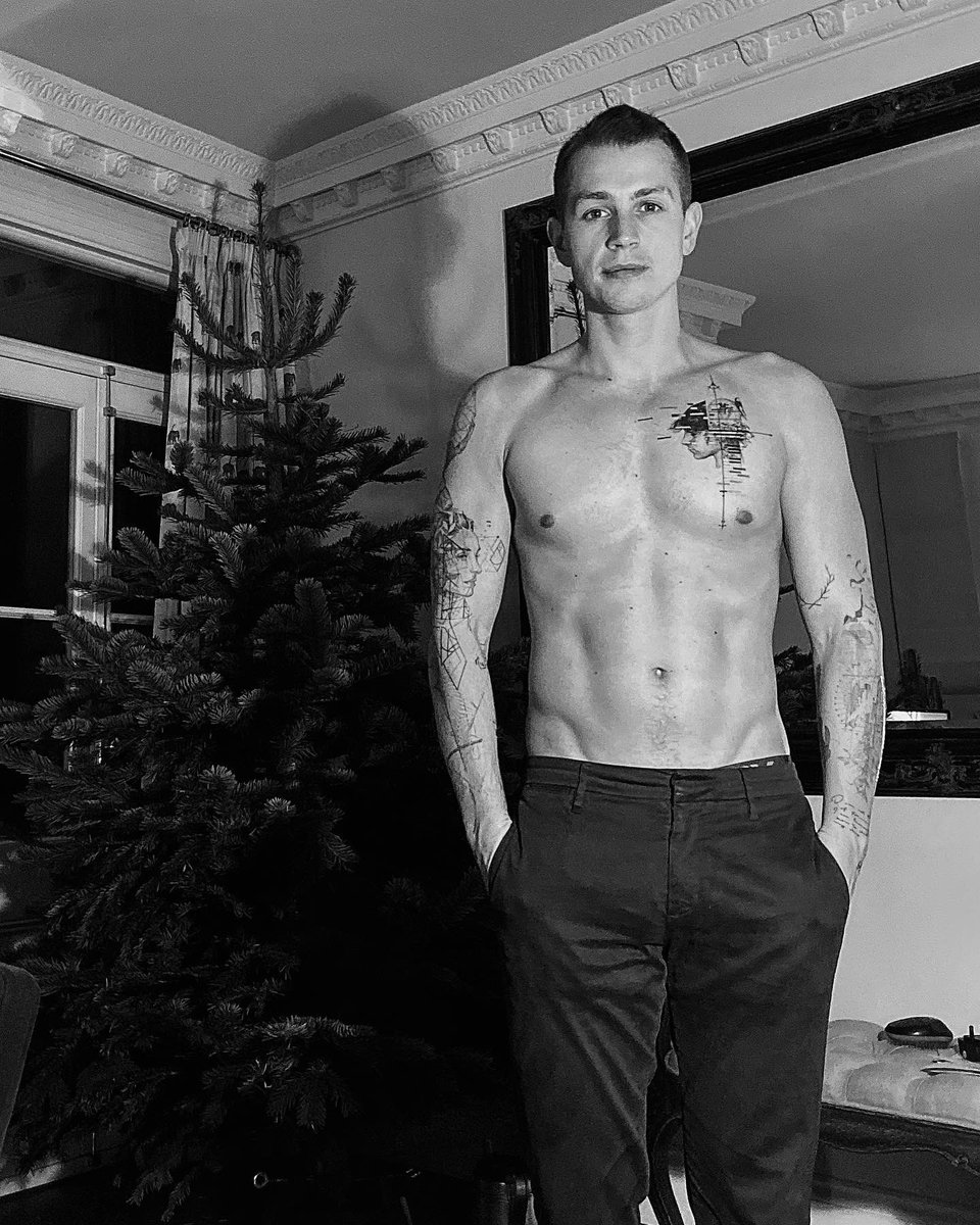 TheVampsJames's tweet photo. One year on from #ImACeleb ... only just recovered 😂 64kg - 72kg. https://t.co/pGkj3iZIfy