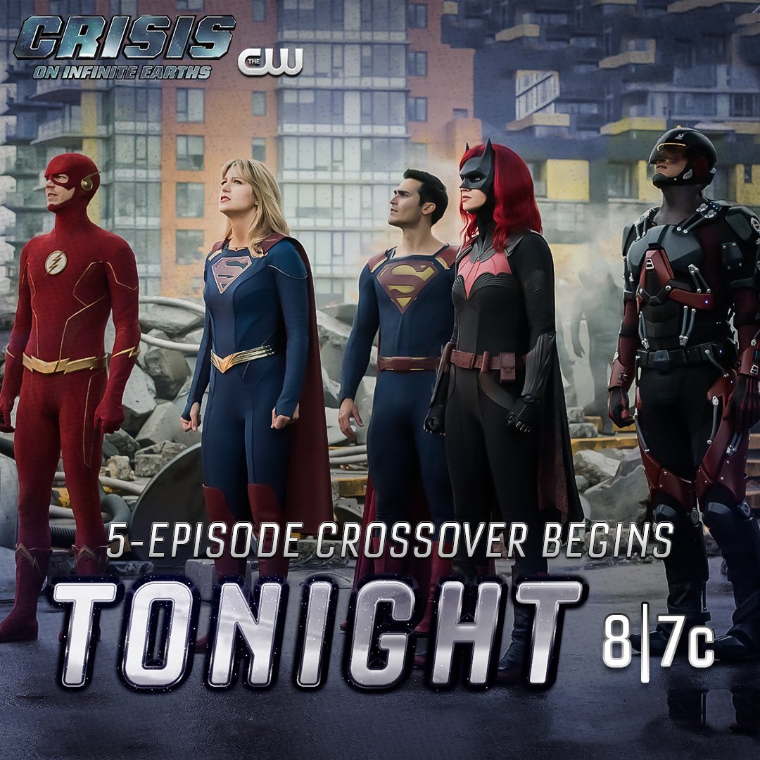 FedePiper91's tweet photo. TONIGHT!  #CrisisOnInfiniteEarths #arrowversecrossover #Supergirl https://t.co/VhN6JpY1Ta