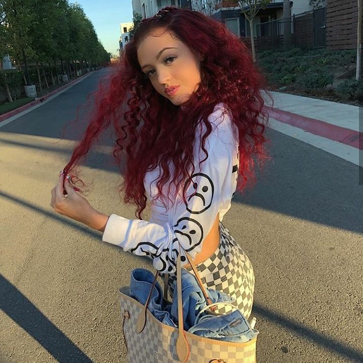 scambrat's tweet photo. Send now perv. Pay for my weed. https://t.co/GD0ywUCLyJ