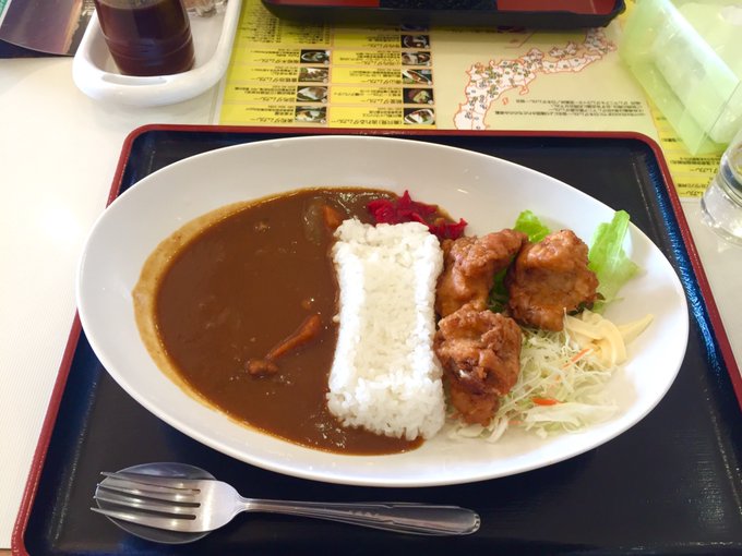 亀山湖の紅葉21 見ごろ時期やオータムフェスティバル 紅葉クルーズ情報も 琴子チャンネル 子育て 私 好きなコト