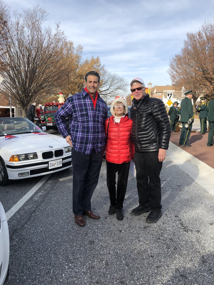 MarylandJim's tweet photo. Talking about lowering prescription drug prices with Congressman Sarbanes at Mayor’s Christmas parade with Councilwoman Clark https://t.co/BUQKMmpFEA