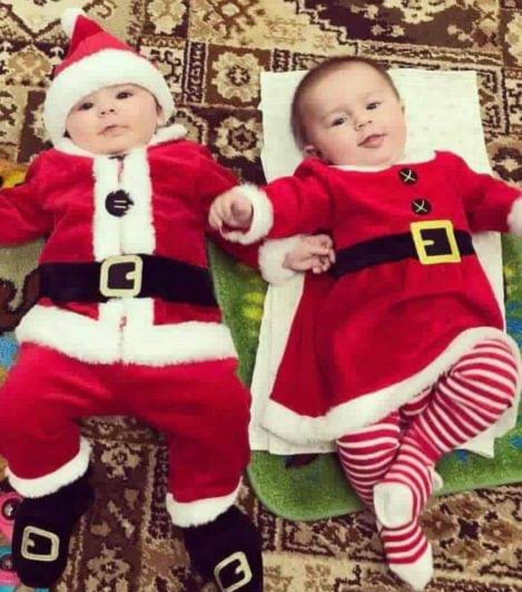 We can't wait to see all the little one's in their Christmas outfits 😍 😍 😍