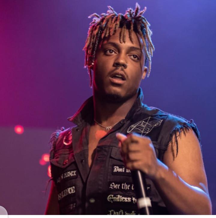 Ace_wondaz's tweet photo. juice just left this wrld 
I wish it was a lucid dream 😣😥
#juicewrldrip https://t.co/iwpcbbMgCU