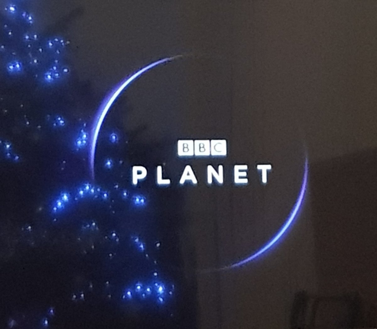 suez6485's tweet photo. Thank you @BBCOne #BBCplanet for bringing such a heartfelt programme
Thank you #DavidAttenborough for still putting the well needed messages back out to the World
We only have #SevenWorldsOnePlanet treat it well people 
#sevenworlds 
Merry Christmas
Thank you and goodnight :-) https://t.co/cguXZQuk1I