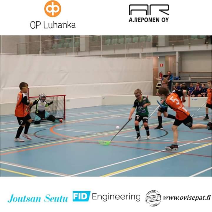 flanelsry's tweet photo. #Flanels2010 päättää #salibandy'n #InterSportLiiga'n syyssesongin myös kahteen voittoon #Joutsa'ssa. Vastustajina #Kisa #Lievestuore ja #Kings #Laukaa. https://t.co/vl8np4Luul