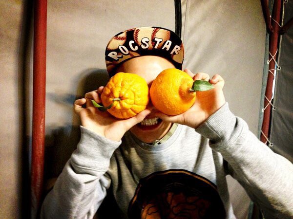 gdyb_twt's tweet photo. [05.03.2013] @IBGDRGN: 이거슨레알한라봉보로봉봉 https://t.co/OCI5fKBa8U