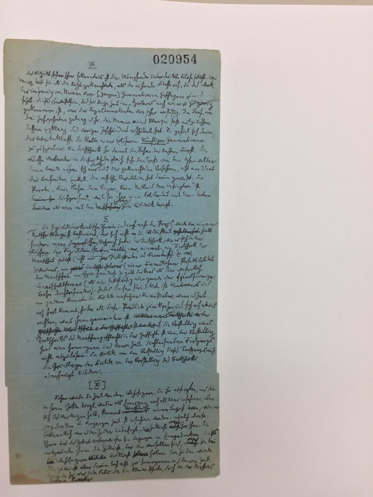 Samantharhill's tweet photo. Hannah Arendt’s copy of Walter Benjamin's Theses on the Philosophy of History.

He wrote them shortly after he was released from the Nevers interment camp on newspaper sleeves. He gave them to her for safe keeping when they parted ways in France in 1940, shortly before his death. https://t.co/lbNU9SJbRG