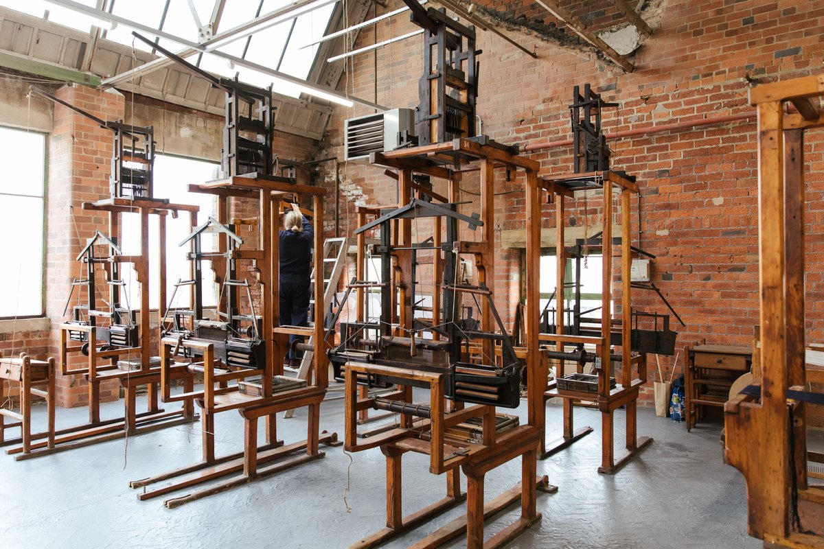 sunnybankmills's tweet image. Looms, looms lovely looms! Learn to weave on one of these babies next Spring. More info and to book here: eventbrite.co.uk/o/sunny-bank-m…

#loom #learntoweave #handloom #weaving #weavingworkshop #weavingcourse #craft
