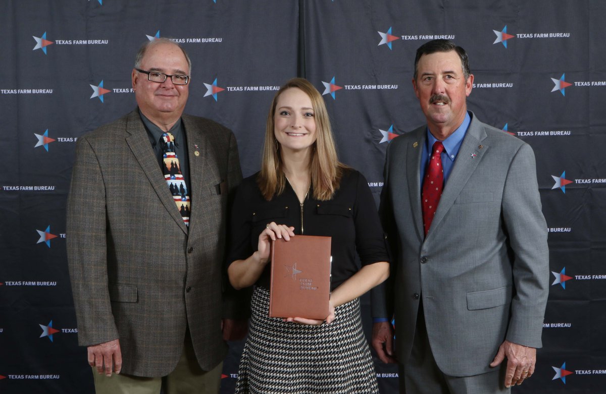 TexasFarmBureau's tweet photo. Eager minds. And a willing teacher. Julie Wester incorporates agriculture into her classroom.
For her efforts, she was named the 2019 Agriculture in the Classroom Outstanding Teacher. https://t.co/QCI66I2VAa #txfbmeets https://t.co/iLlc6IQwFI