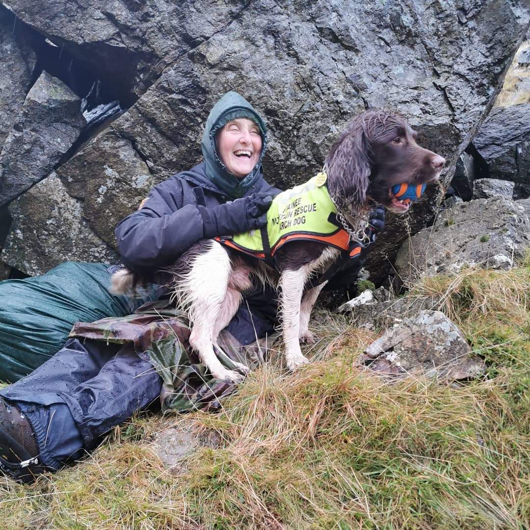 MRSearchDogsEng's tweet photo. The weather this weekend while training in the Lake District has been  awful.

Despite hiding on mountainsides in the cold &amp; rain all weekend, our wonderful volunteer bodies have been smiling and happy to play toy everytime a dog found them.

Thank you from all of the handlers. https://t.co/SXlzYrOAPY